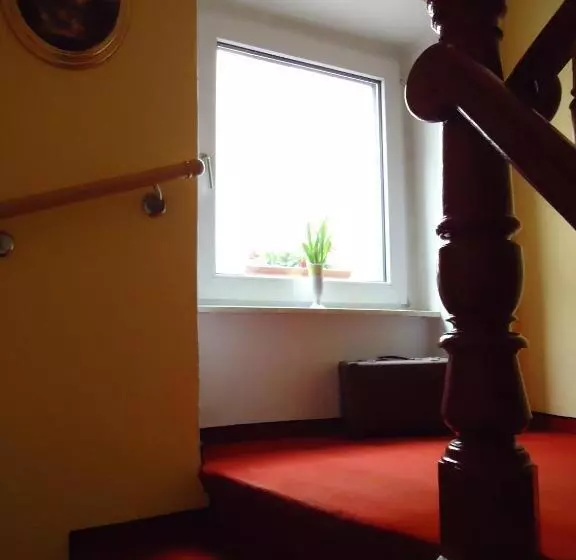 Hotelli Am Sudenburger Hof