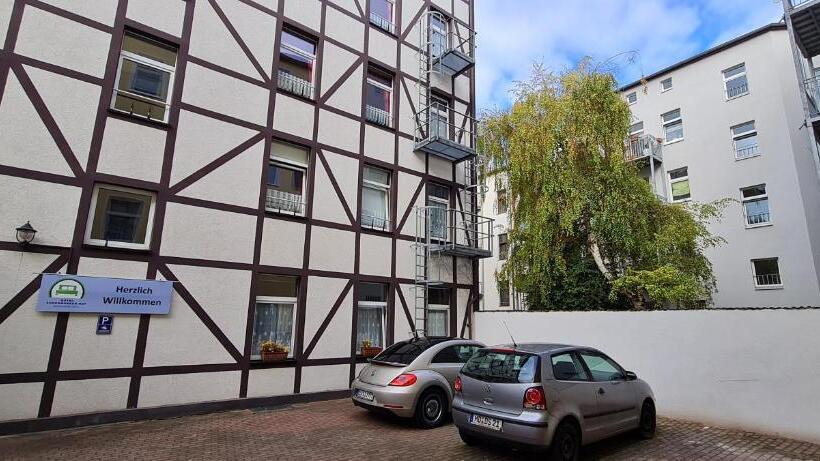 Szálloda Am Sudenburger Hof