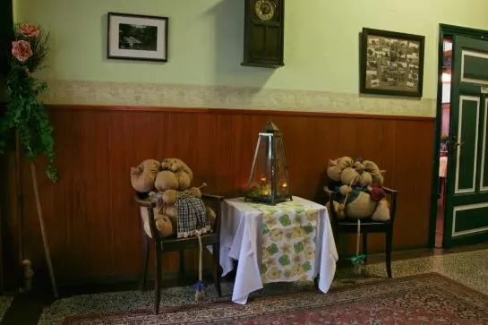 膳宿费 Meyer's Gasthaus