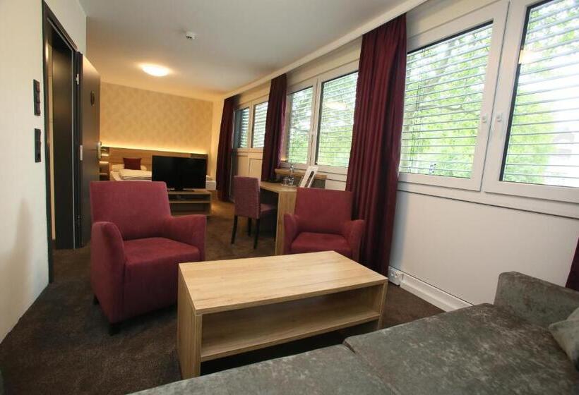 酒店 Münchner Hof