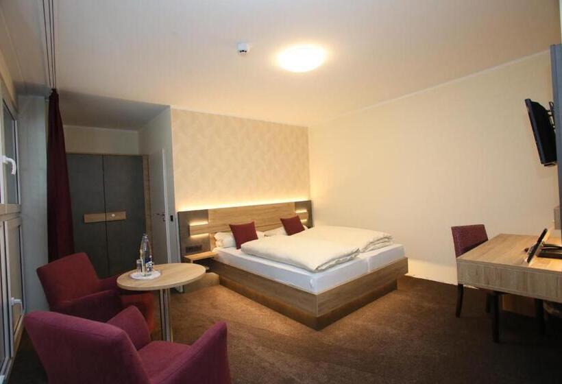 酒店 Münchner Hof