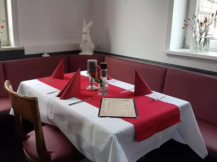 Отель Ratskeller Nörten