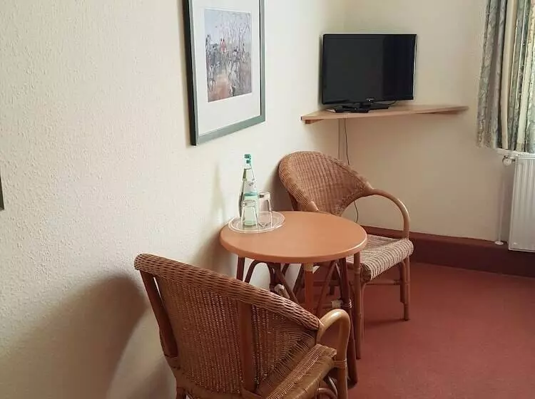 Отель Ratskeller Nörten