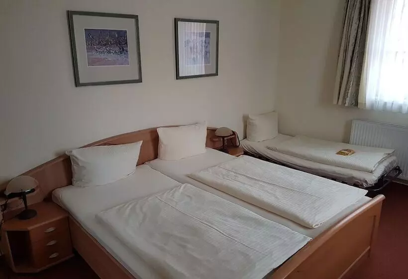 Отель Ratskeller Nörten