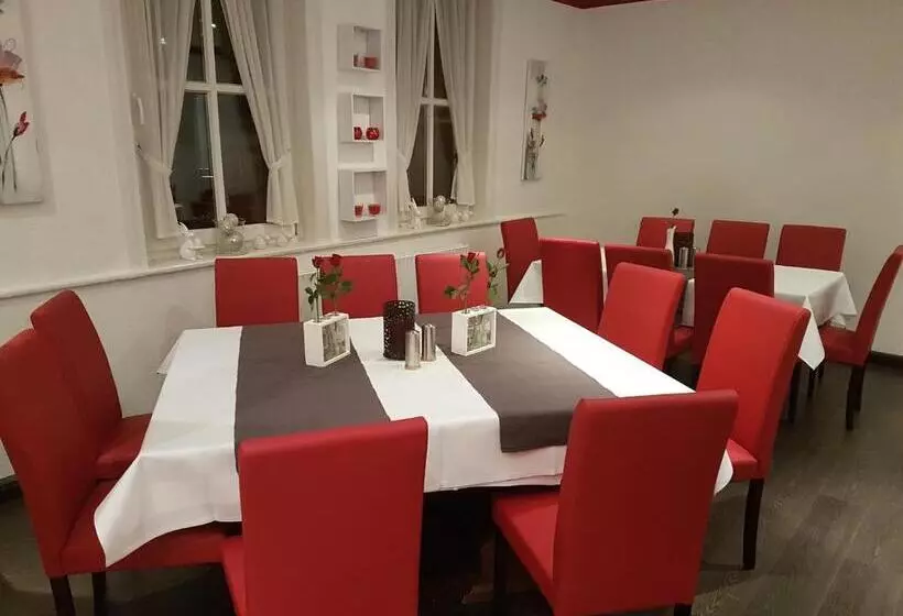 Отель Ratskeller Nörten