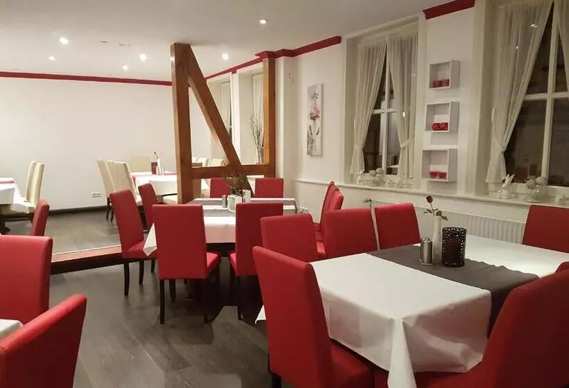 Отель Ratskeller Nörten