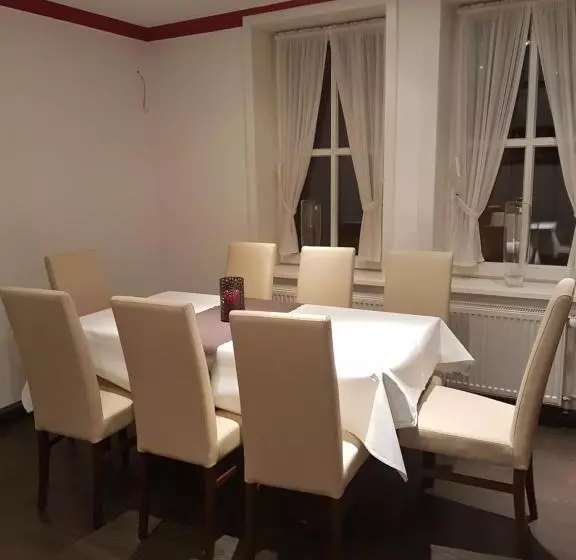 Отель Ratskeller Nörten