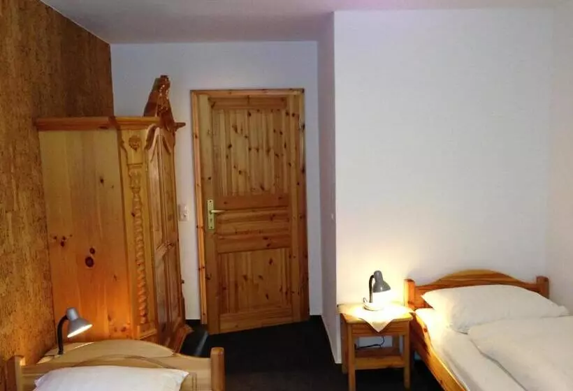 酒店 & Restaurant Jägerstuben