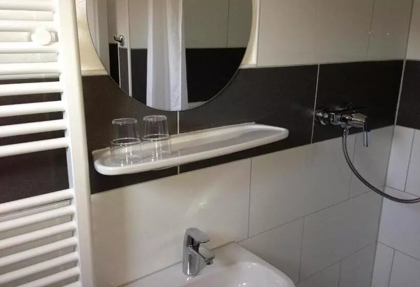 酒店 & Restaurant Jägerstuben