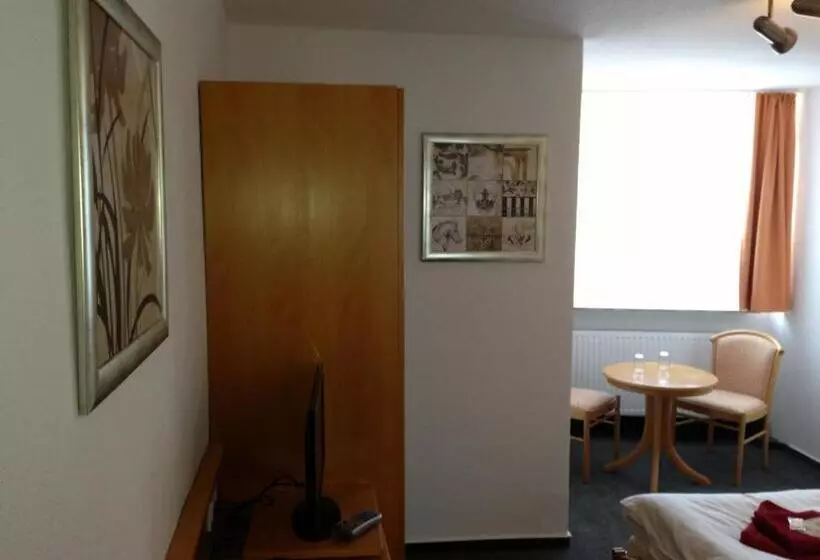 酒店 & Restaurant Jägerstuben