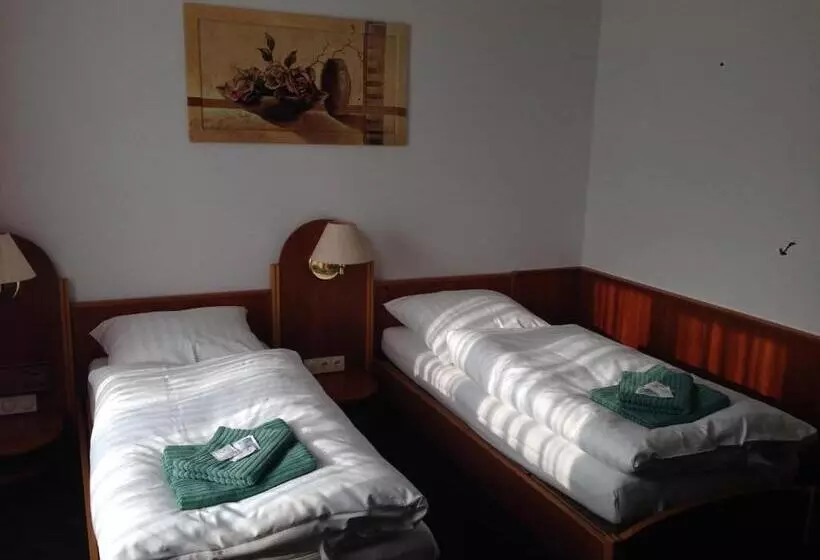 酒店 & Restaurant Jägerstuben