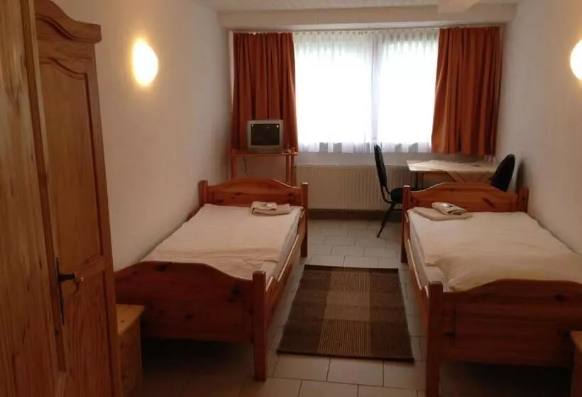 酒店 & Restaurant Jägerstuben