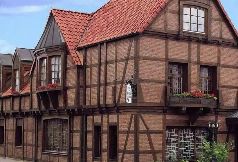 호텔 Restaurant Zur Linde