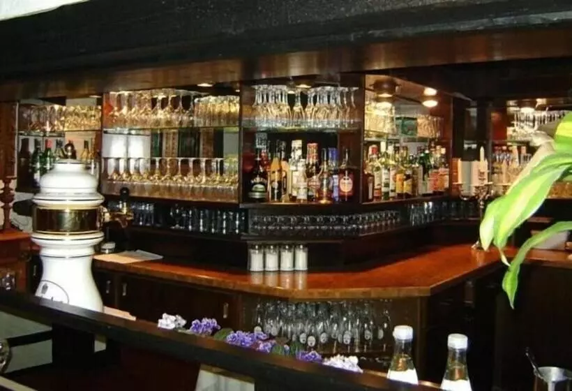 호텔 Restaurant Zur Linde