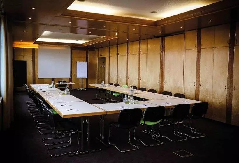 فندق Rheinhessen Inn Gmbh