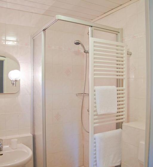 فندق Gasthof Schloss Hubertus