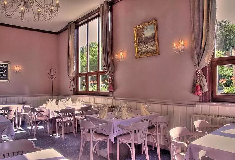 هتل Gasthof Schloss Hubertus