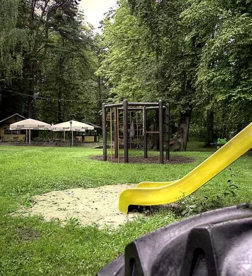 هتل Gasthof Schloss Hubertus