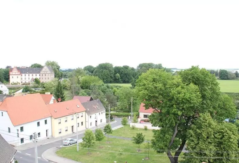 Отель Schloßblick Trebsen