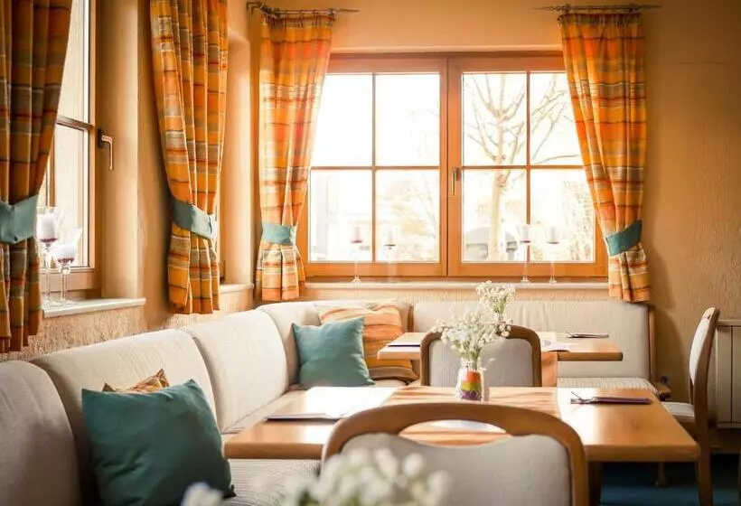 ホテル Schneiderlein