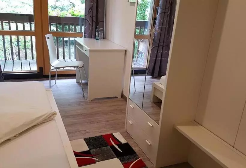 ホテル Schneiderlein