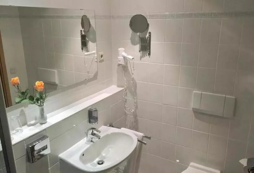 ホテル Schneiderlein