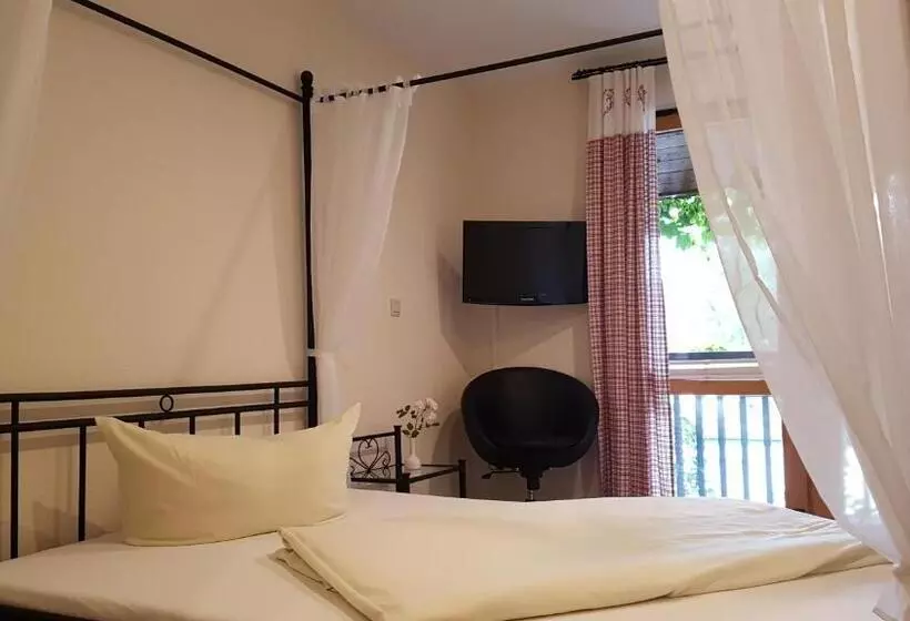 ホテル Schneiderlein