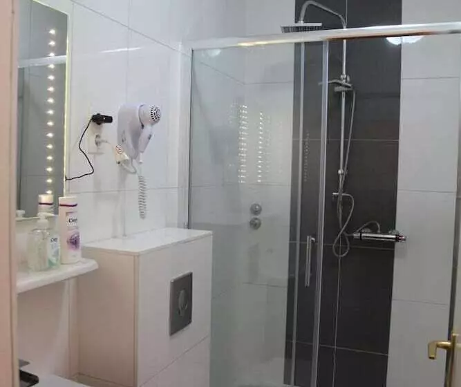 Отель Tempelhof Citymessearena