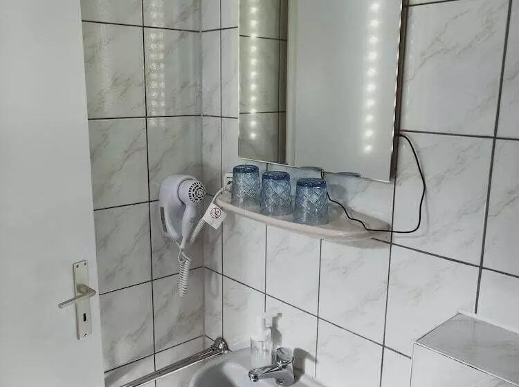 Отель Tempelhof Citymessearena