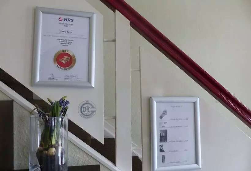 Отель Theile Garni