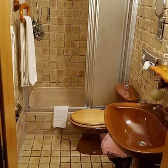 فندق Zum Alten Torfkahn