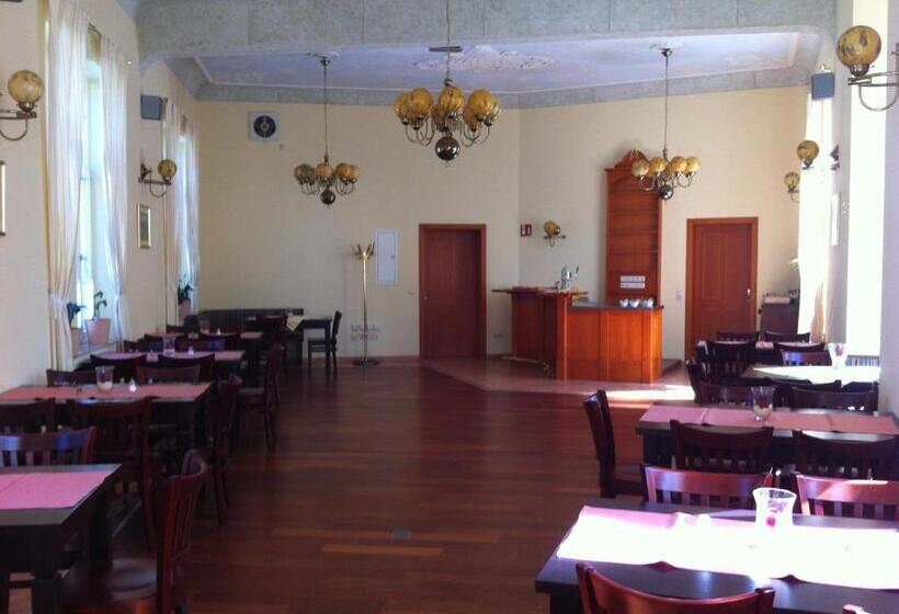 בית מלון כפרי Zum Bügeleisen