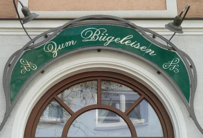 בית מלון כפרי Zum Bügeleisen