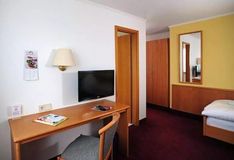 Landhotel Plauen   Gasthof Zwoschwitz