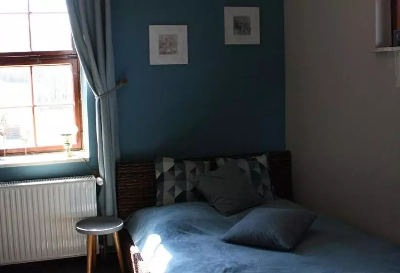 Zu Den Grauen Ziegenböcken