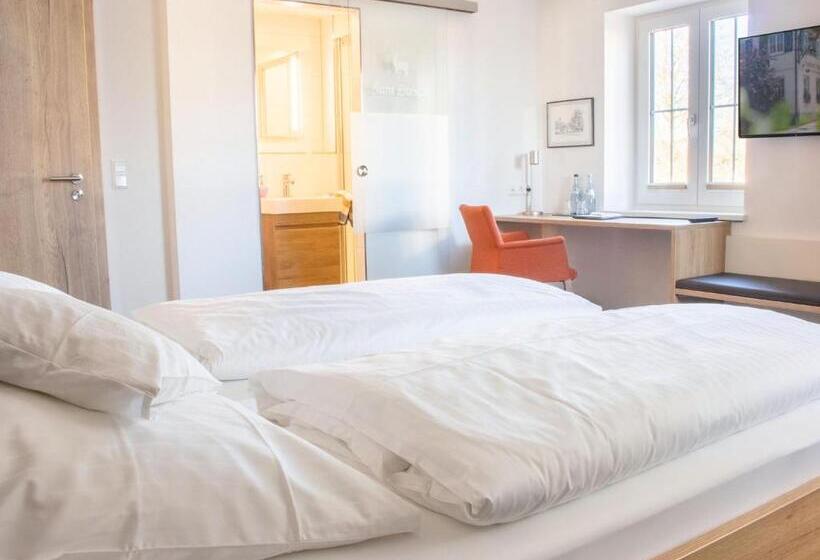 Gasthof Landhotel Hirsch