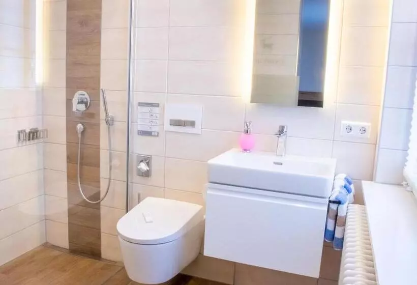 Gasthof Landhotel Hirsch