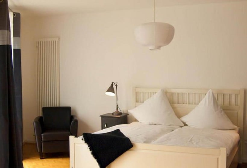 Heinrich Schuetz Residenz