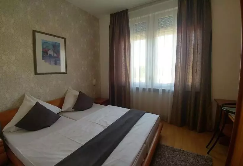 Szálloda Deutscher Hof