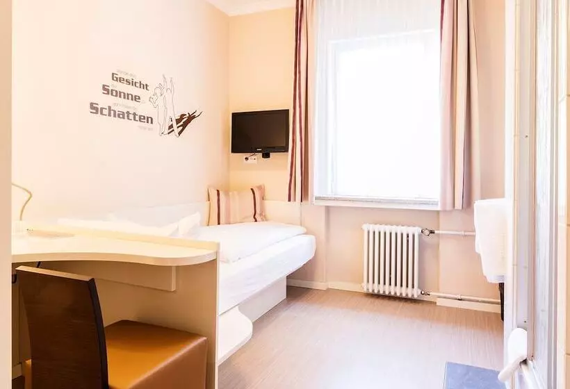 ホテル Elisabetha Garni