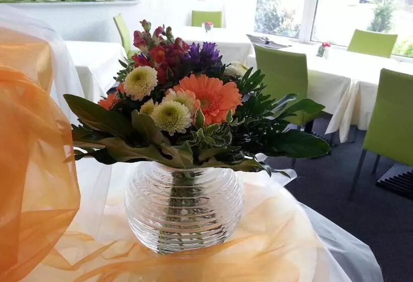 Отель Garni Sand