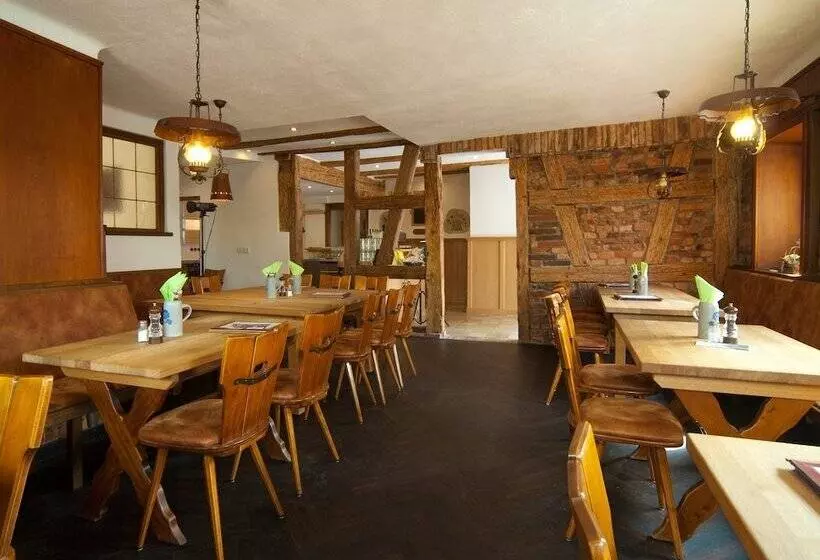 Отель Gasthof Adler