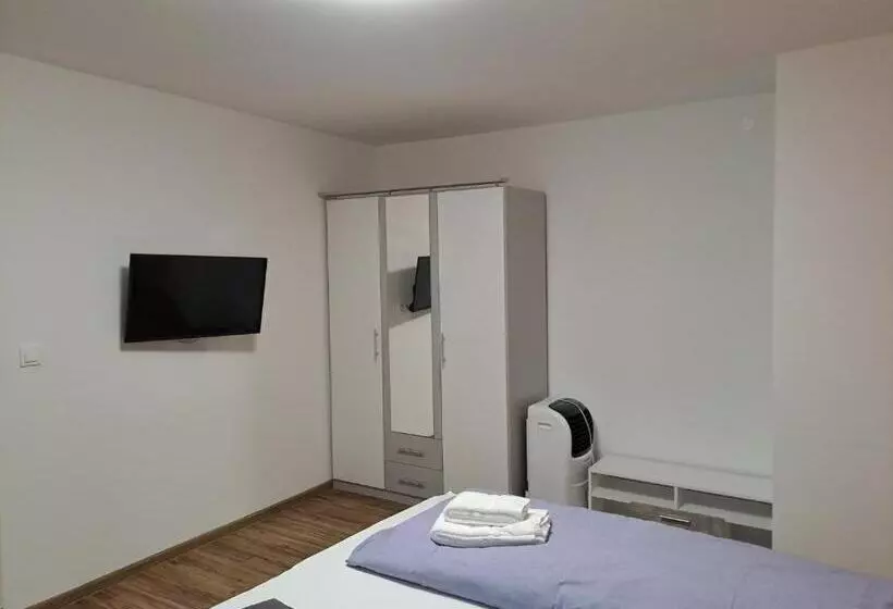 酒店 Grüner Baum   Melissone Italian Restaurant