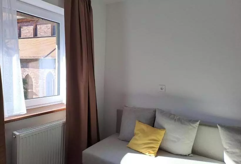 酒店 Grüner Baum   Melissone Italian Restaurant