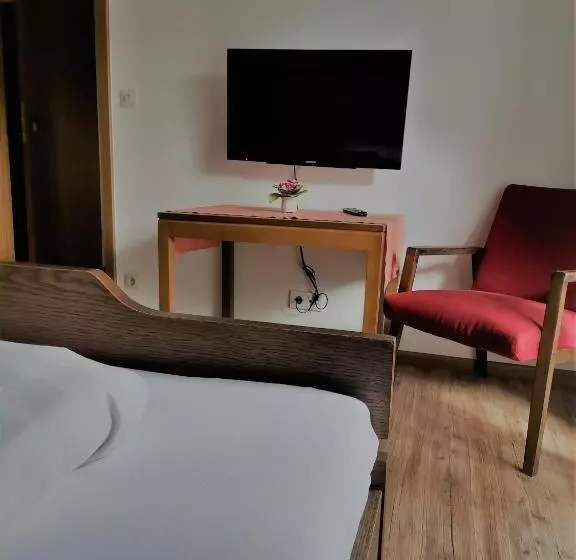 酒店 Grüner Baum   Melissone Italian Restaurant