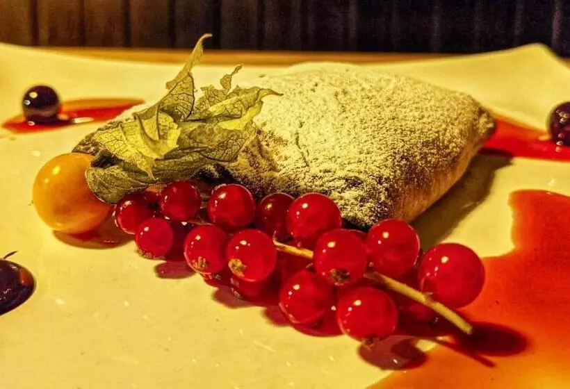 酒店 Grüner Baum   Melissone Italian Restaurant