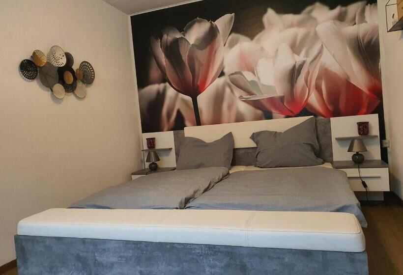 酒店 Pension Waldschloß