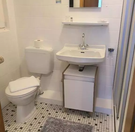 فندق Pension Waldschloß