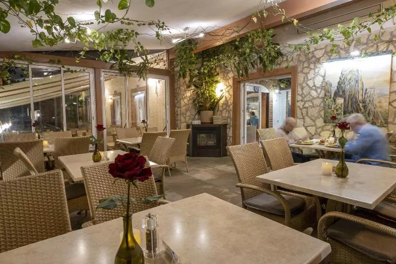 Отель Restaurant Meteora