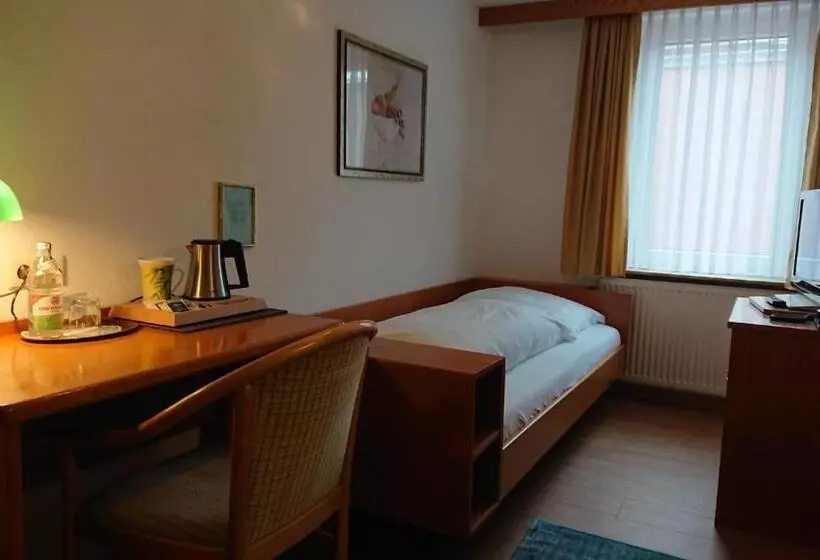 Отель Württemberger Hof Garni